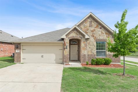 400 Sandhurst Drive Fort Worth TX 76036