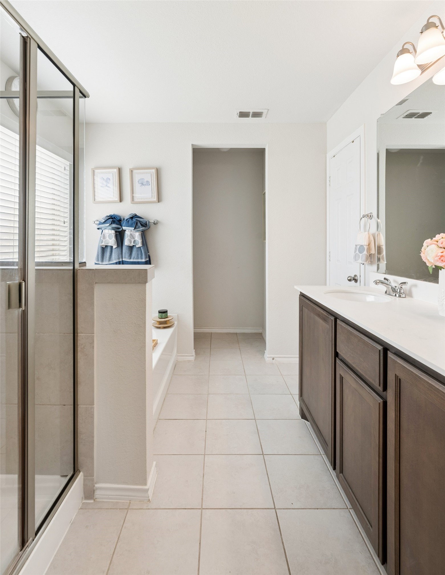 400 Sandhurst Drive Fort Worth TX 76036