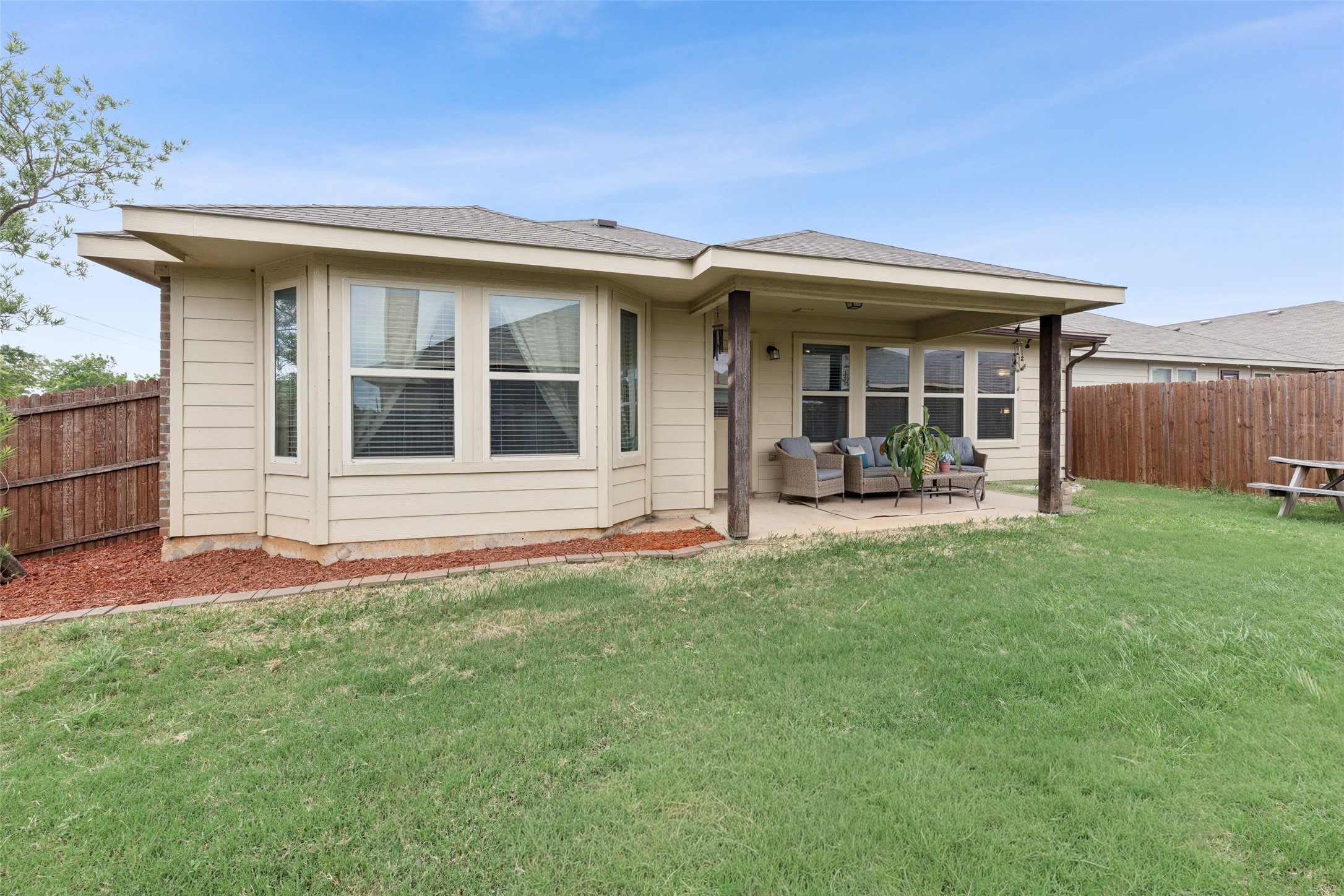 400 Sandhurst Drive Fort Worth TX 76036