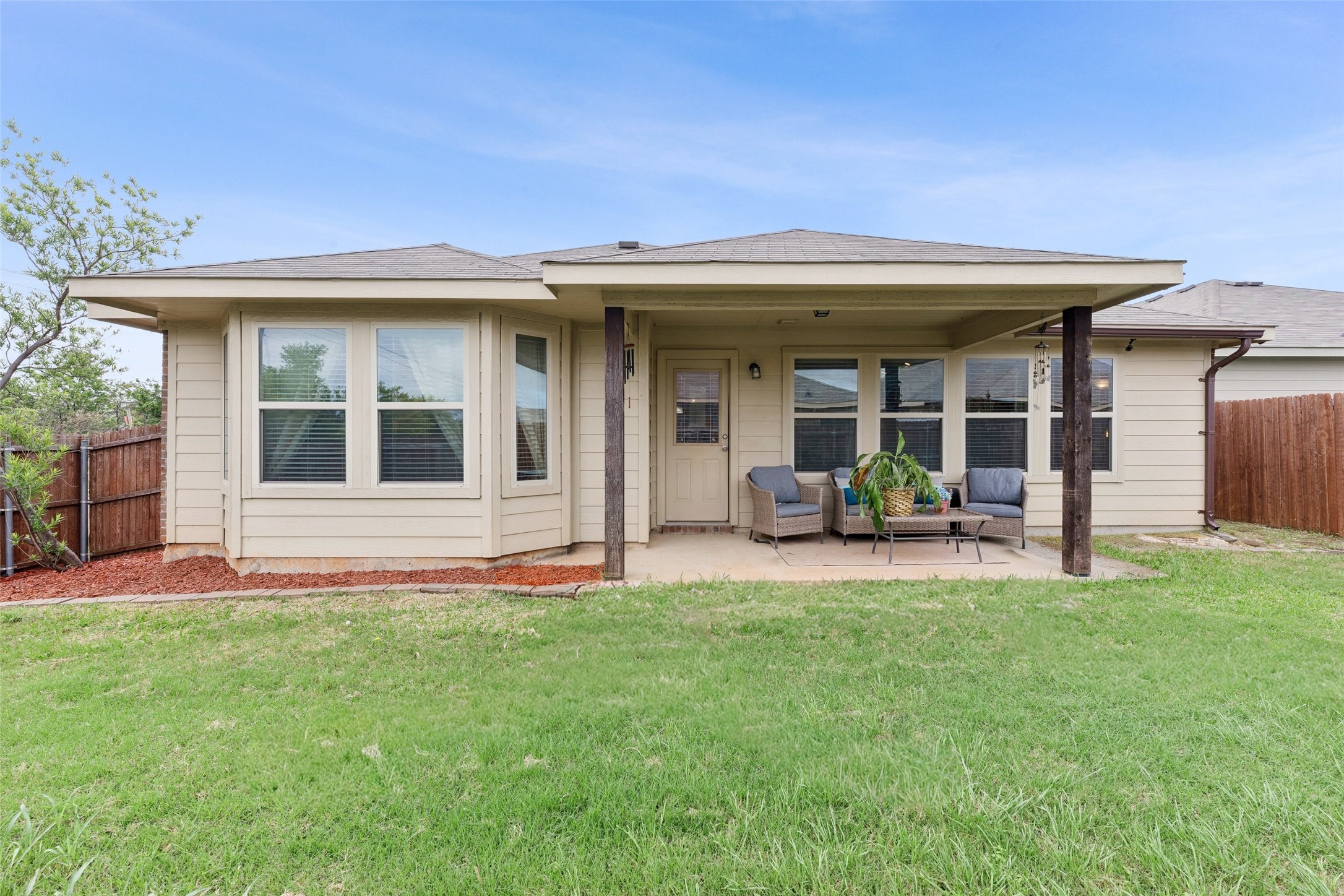 400 Sandhurst Drive Fort Worth TX 76036