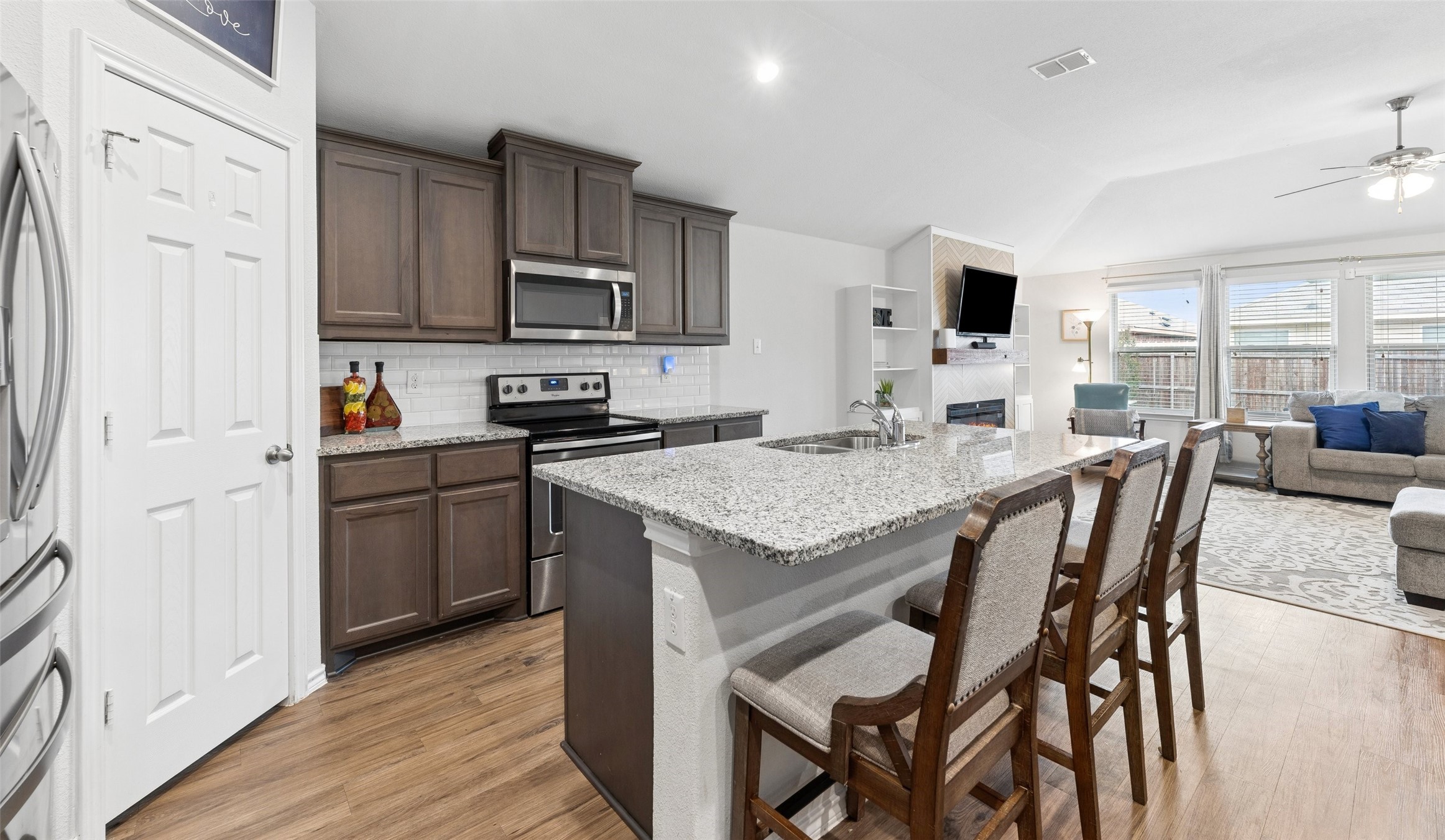 400 Sandhurst Drive Fort Worth TX 76036