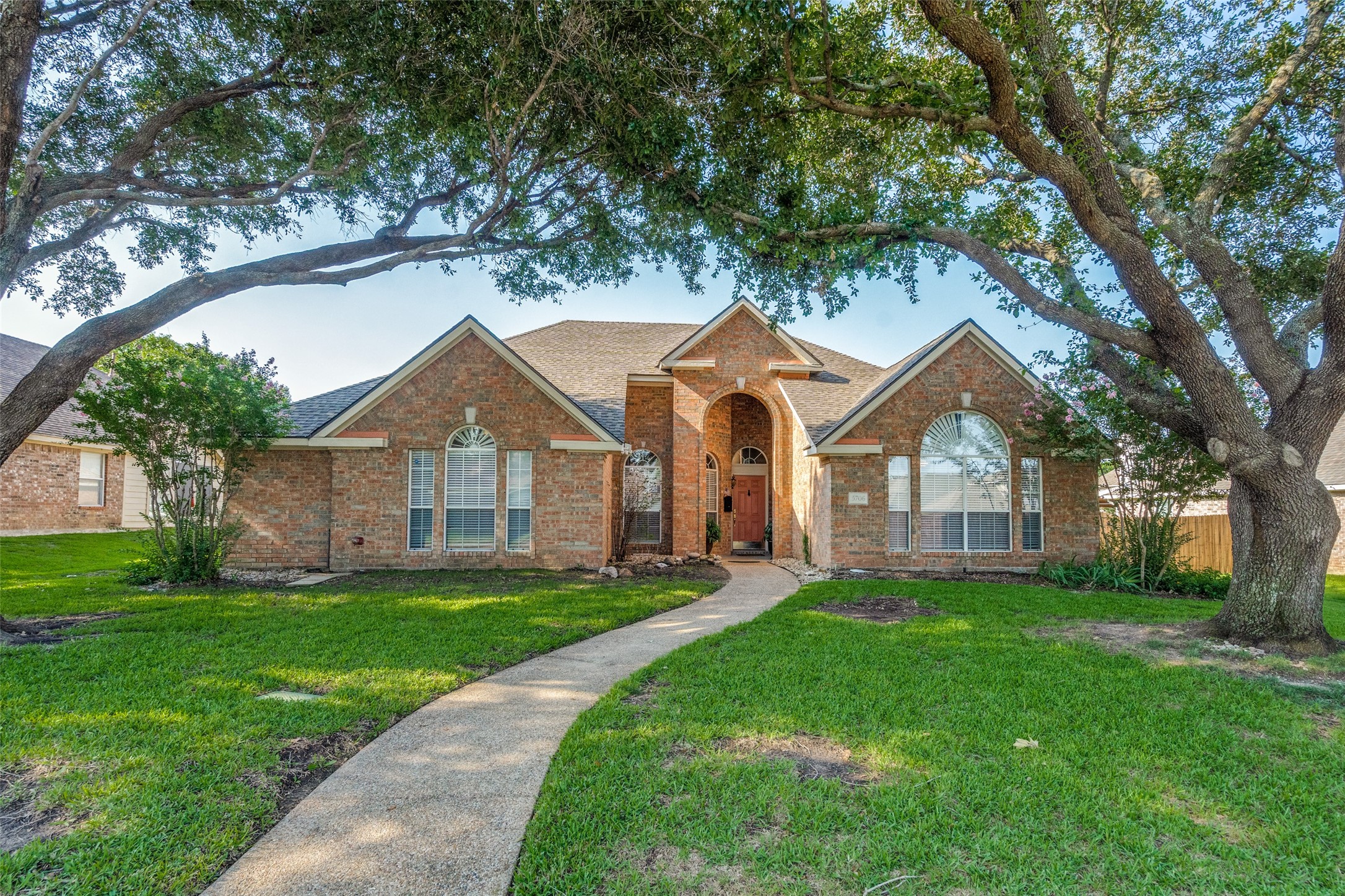 5706 Mckinley Lane Richardson TX 75082