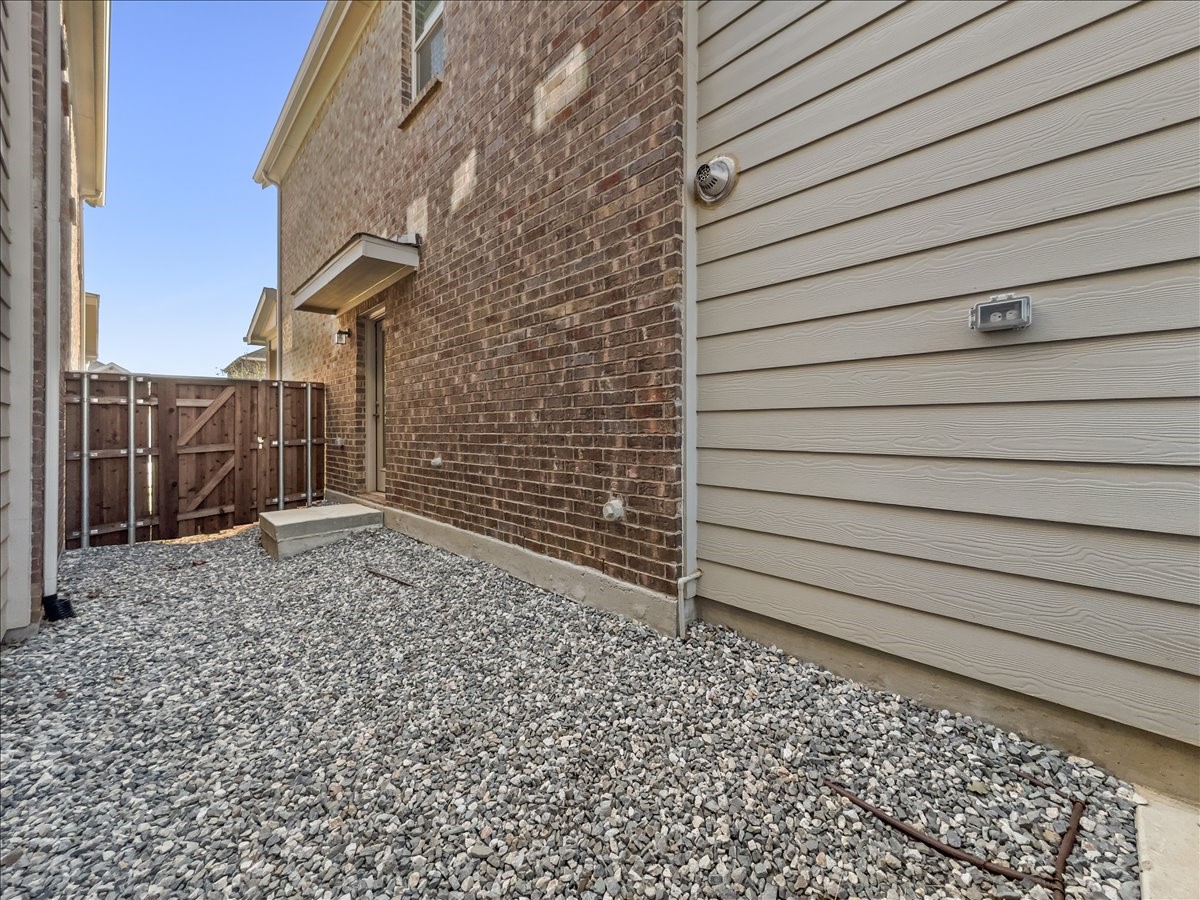2745 Acadia Drive Corinth TX 76210