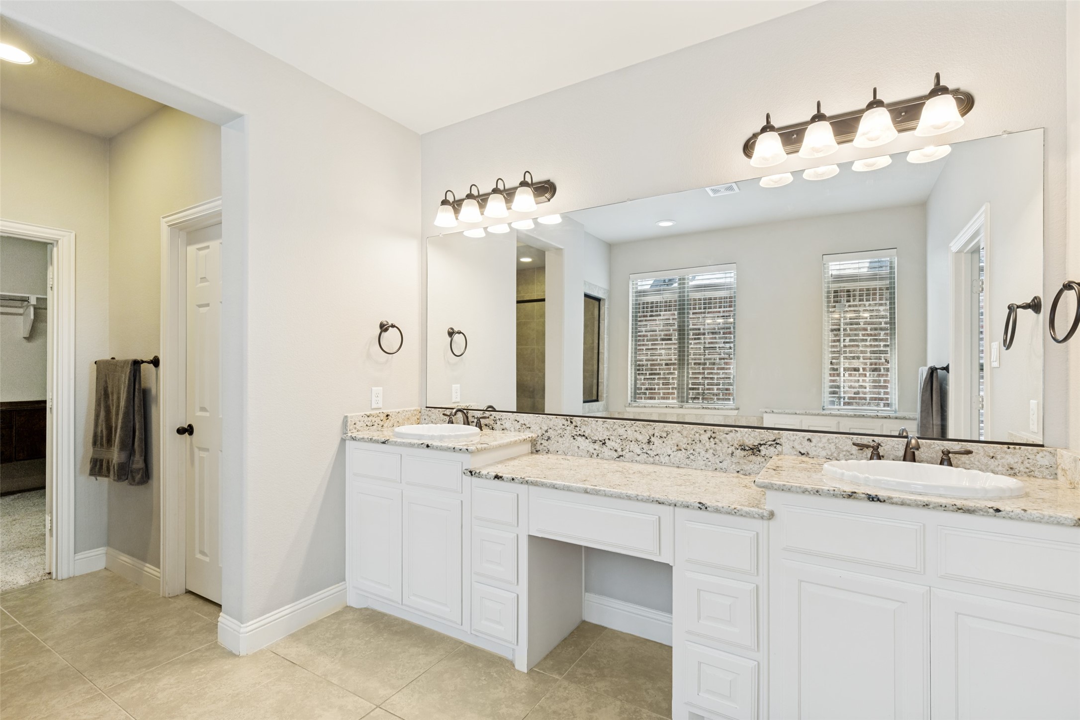 3508 Ladybank The Colony TX 75056