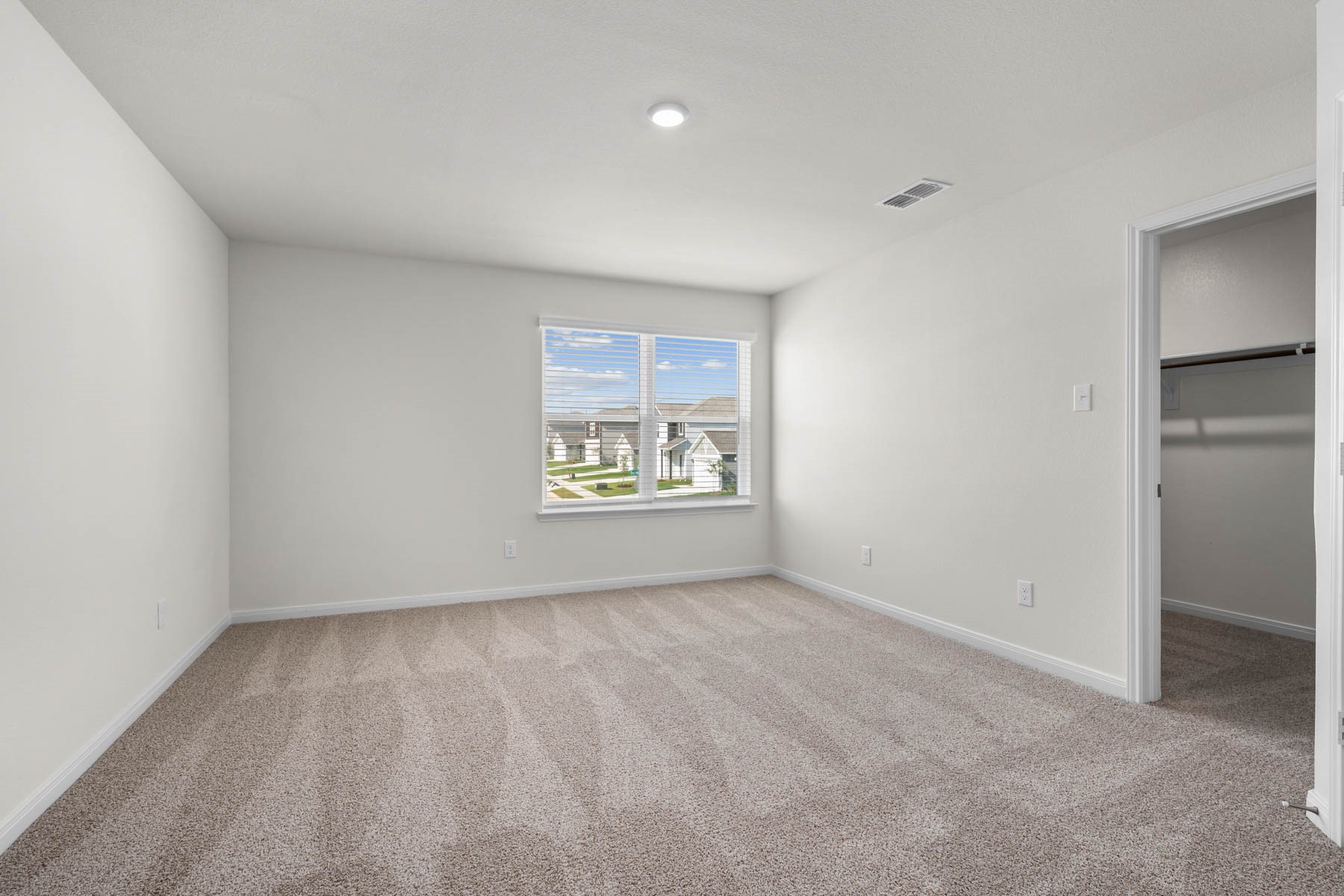 8433 Fort Benton Drive Ponder TX 76259