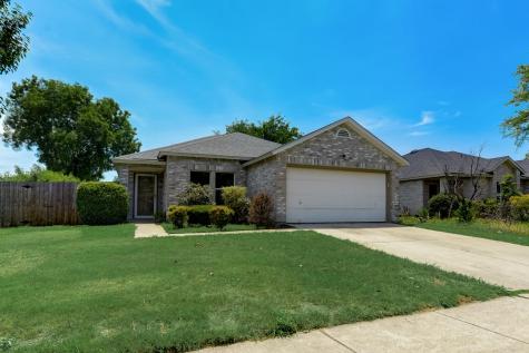 636 Capricorn Street Cedar Hill TX 75104
