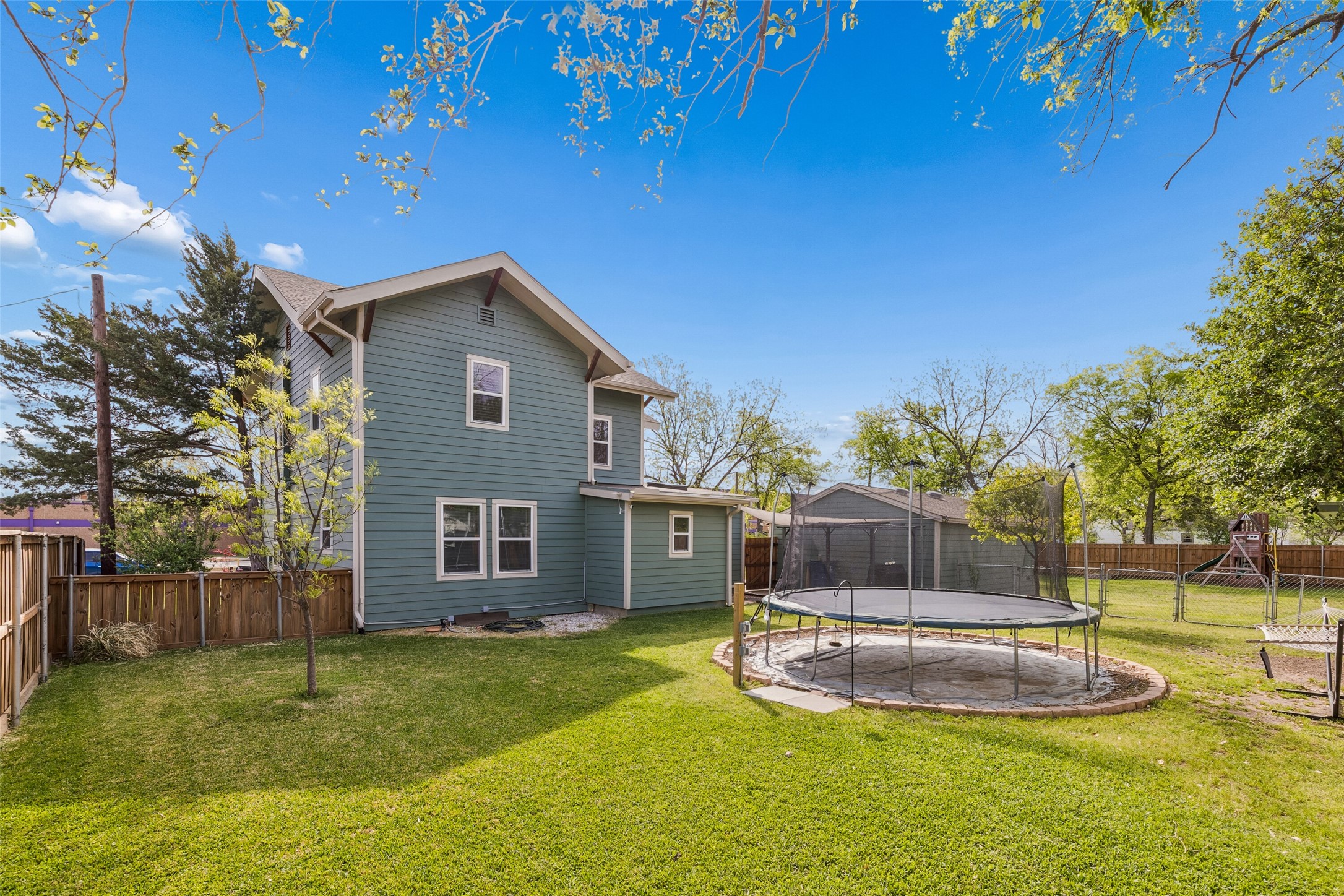 507 N 7th Street Sanger TX 76266