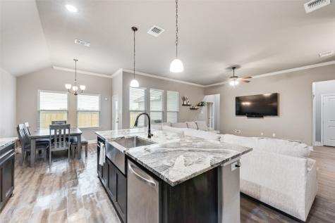 107 Apache Drive Greenville TX 75402