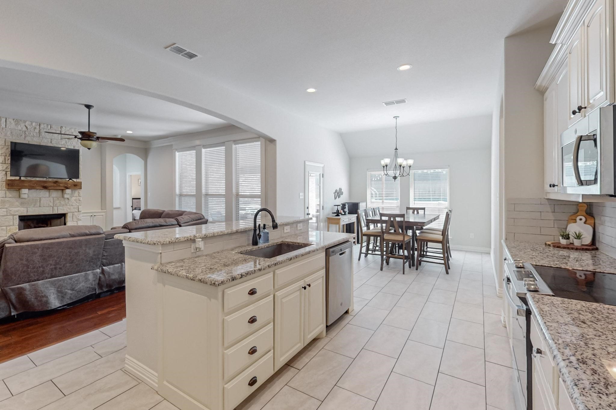 160 Melbourne Drive Willow Park TX 76087