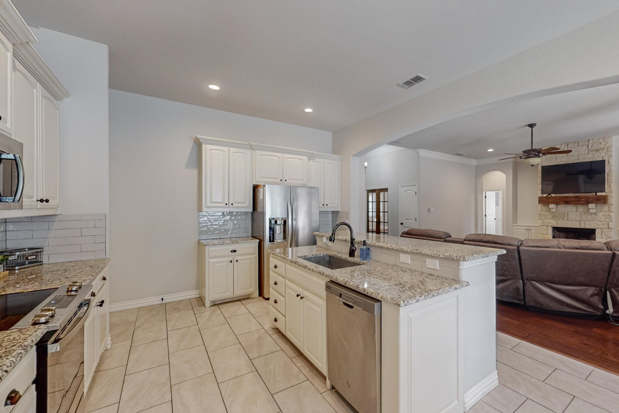 160 Melbourne Drive Willow Park TX 76087