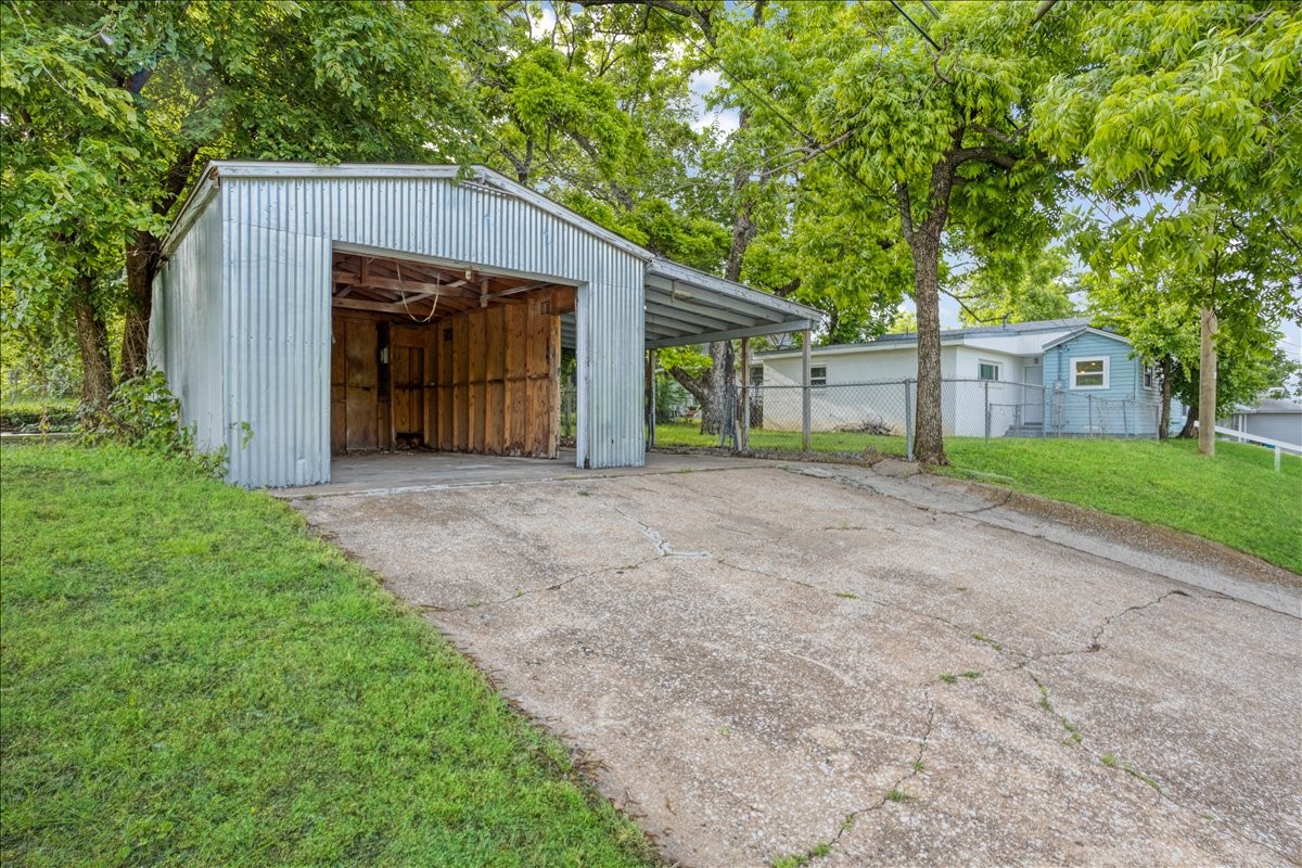 401 E Morton Street Denison TX 75021