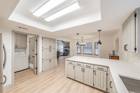 6514 Aires Drive Arlington TX 76001