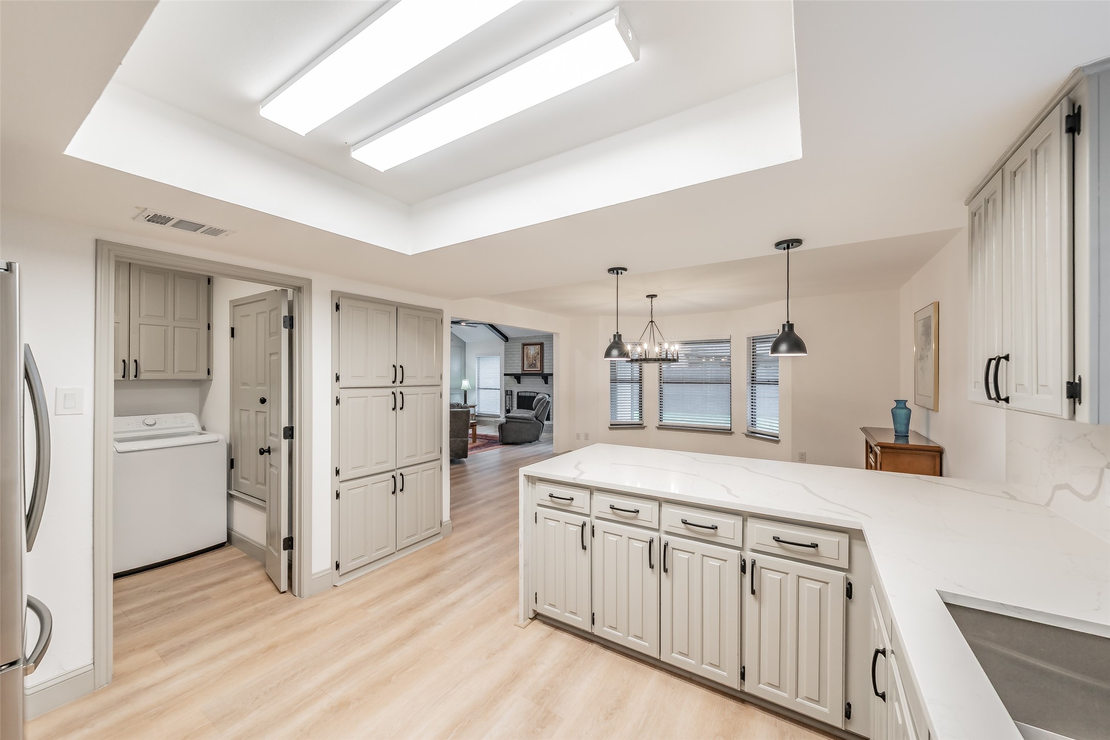6514 Aires Drive Arlington TX 76001