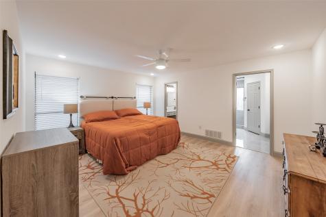 6514 Aires Drive Arlington TX 76001