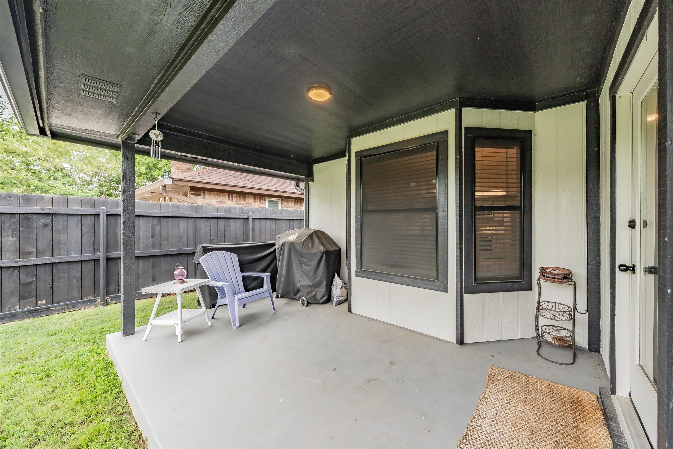 6514 Aires Drive Arlington TX 76001