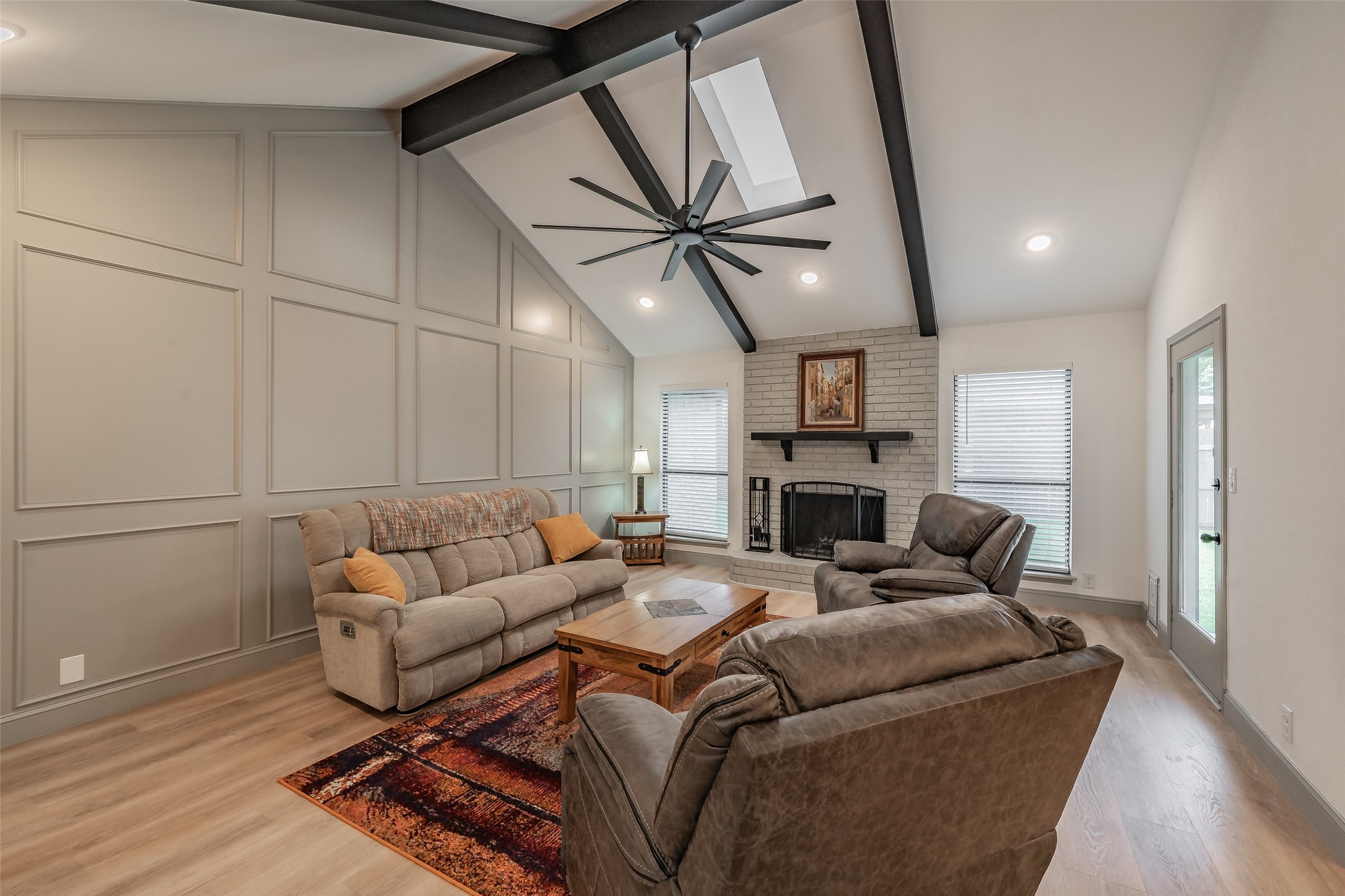 6514 Aires Drive Arlington TX 76001