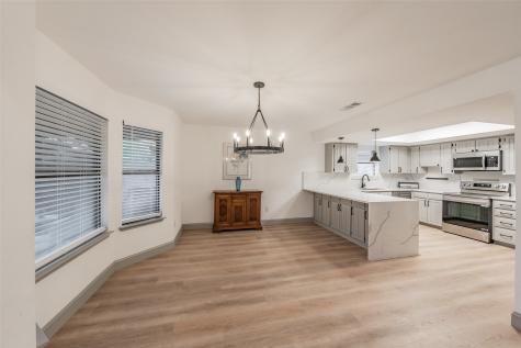 6514 Aires Drive Arlington TX 76001