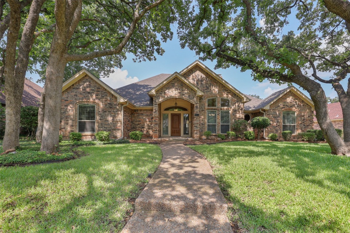 4510 Lake Park Drive Arlington TX 76016