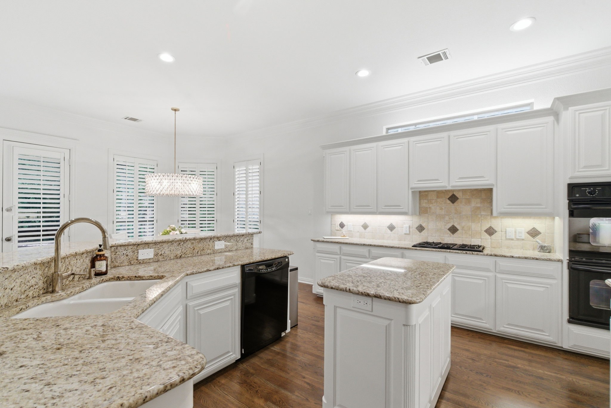 1617 Heathermore Colleyville TX 76034