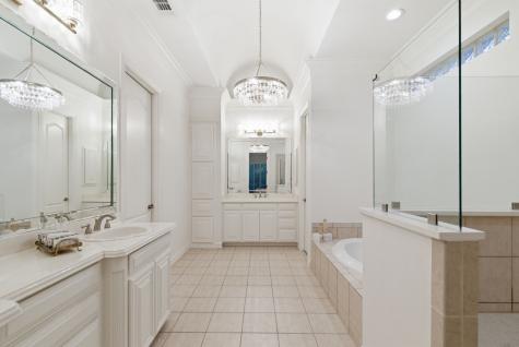 1617 Heathermore Colleyville TX 76034