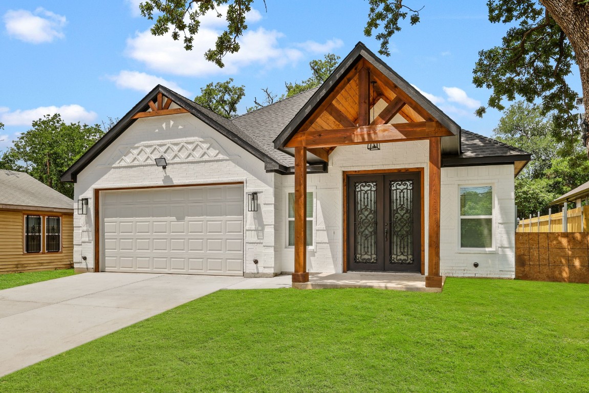 2412 Village Creek Road Fort Worth TX 76105