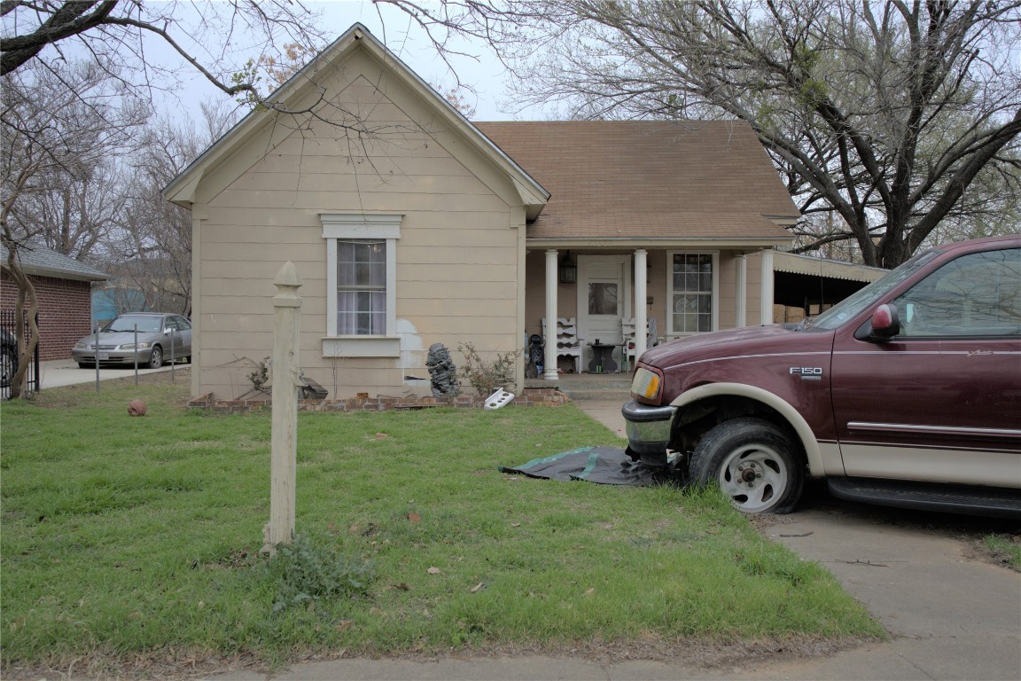1308 Gould Avenue Fort Worth TX 76164