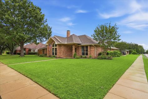 2310 Vanderbilt Court Rowlett TX 75088