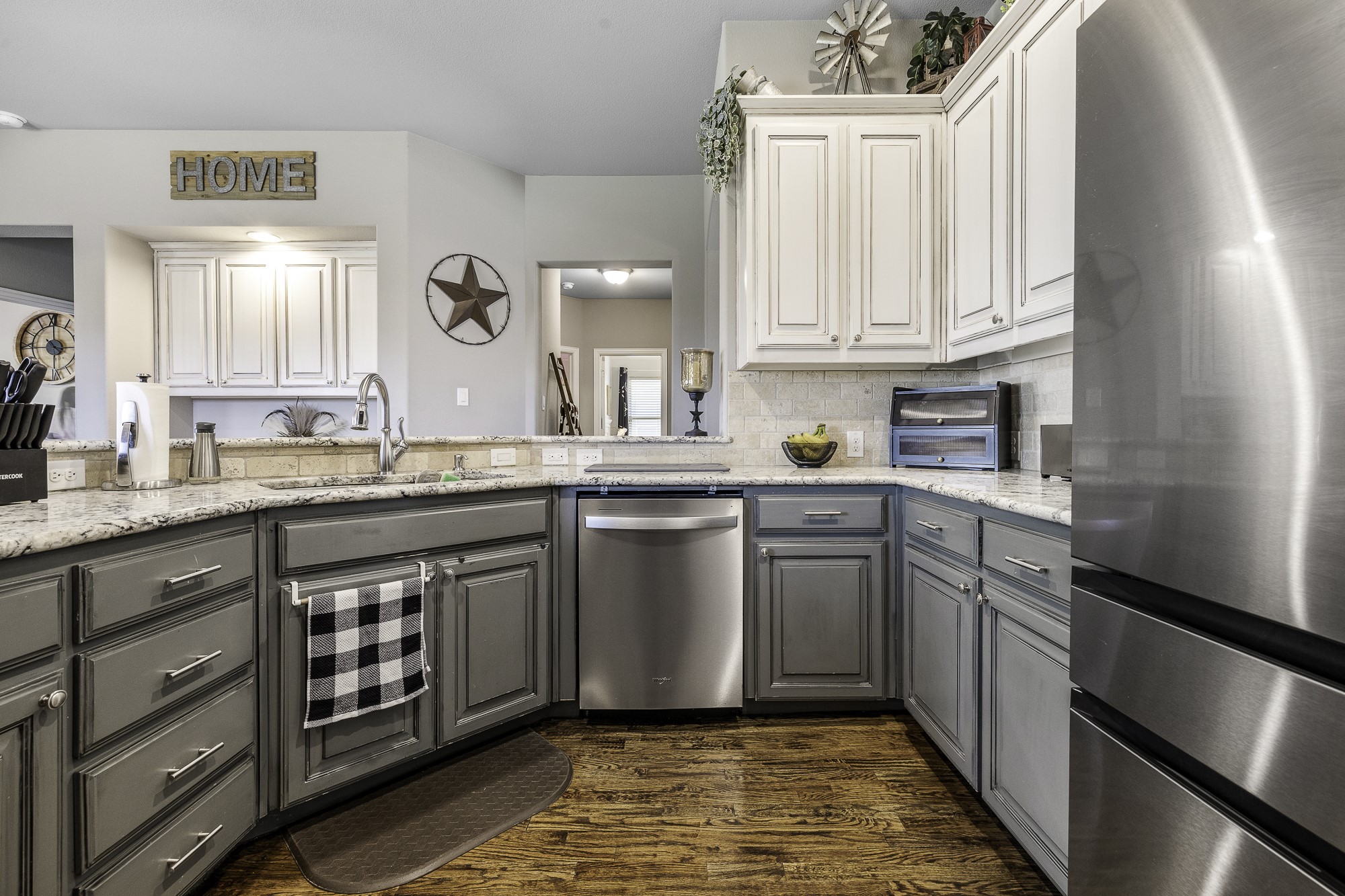 1028 Crest Meadow Drive Fort Worth TX 76052