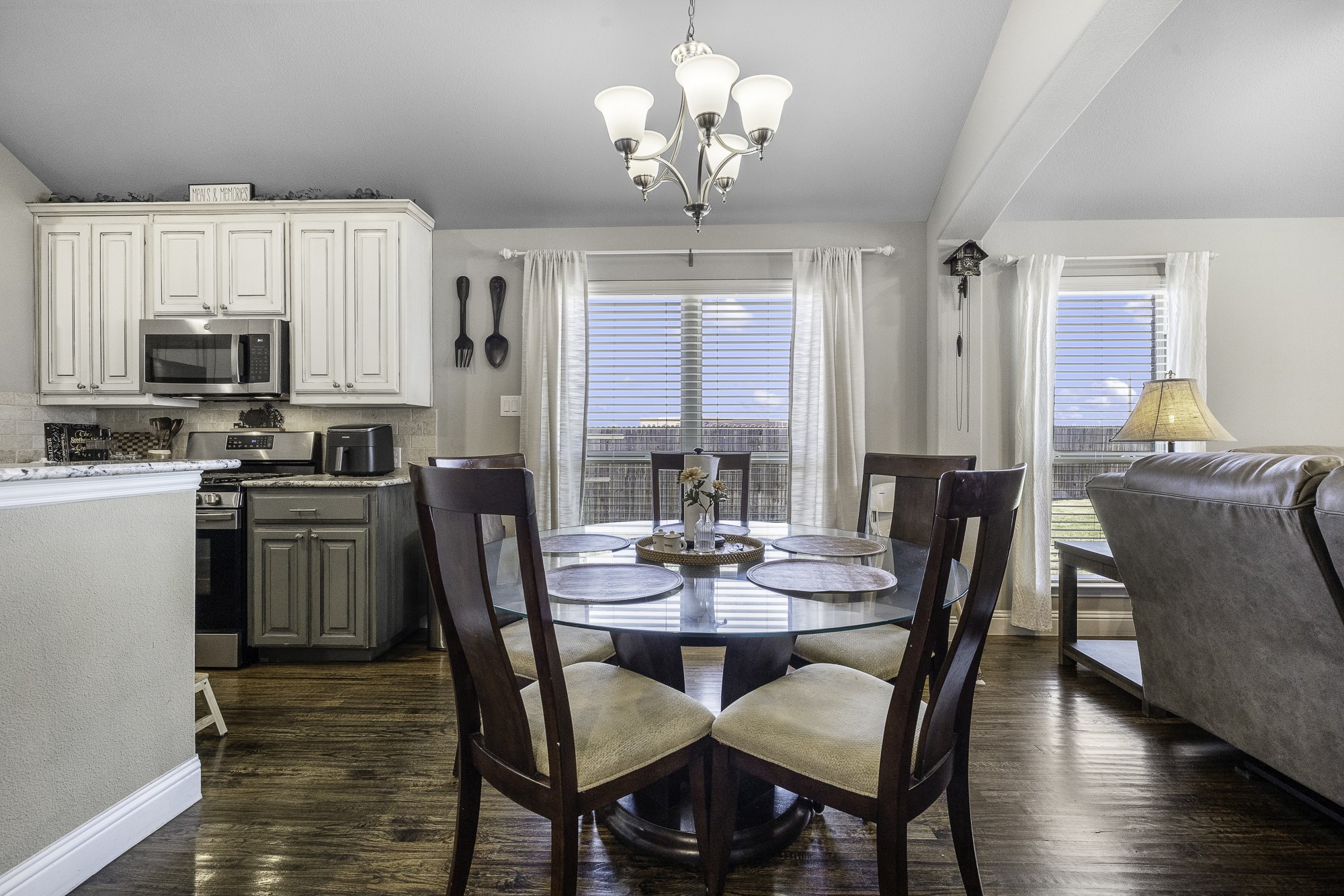 1028 Crest Meadow Drive Fort Worth TX 76052