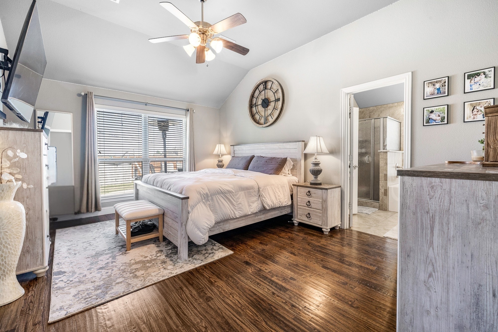 1028 Crest Meadow Drive Fort Worth TX 76052
