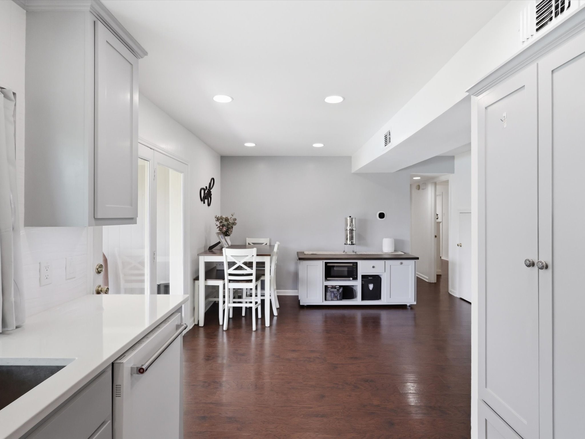 1920 Avignon Court Carrollton TX 75007