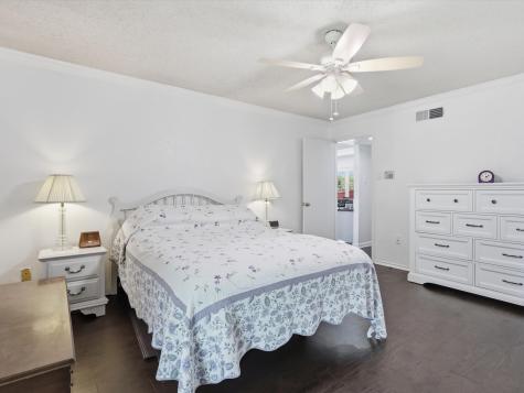 1920 Avignon Court Carrollton TX 75007