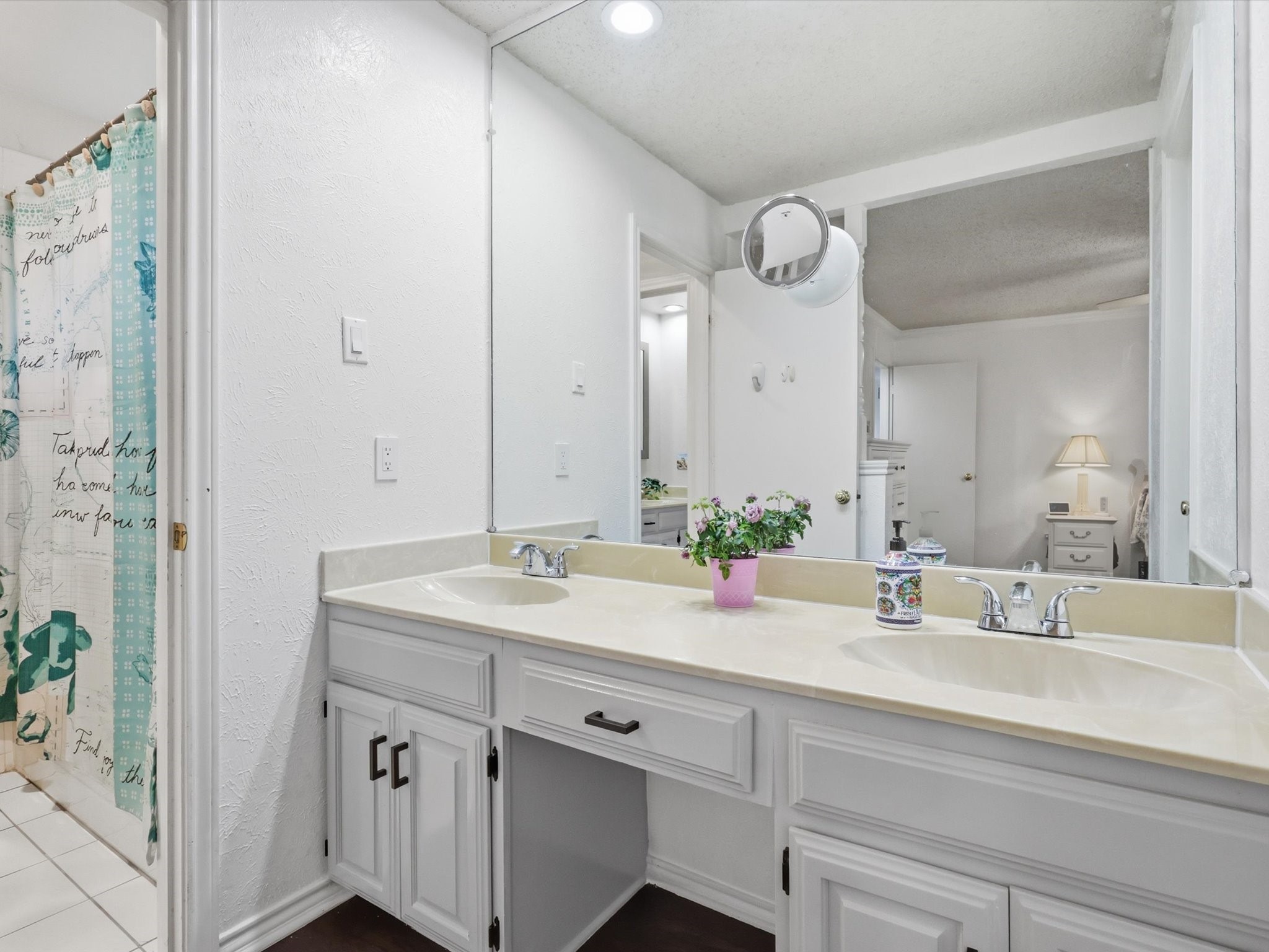 1920 Avignon Court Carrollton TX 75007
