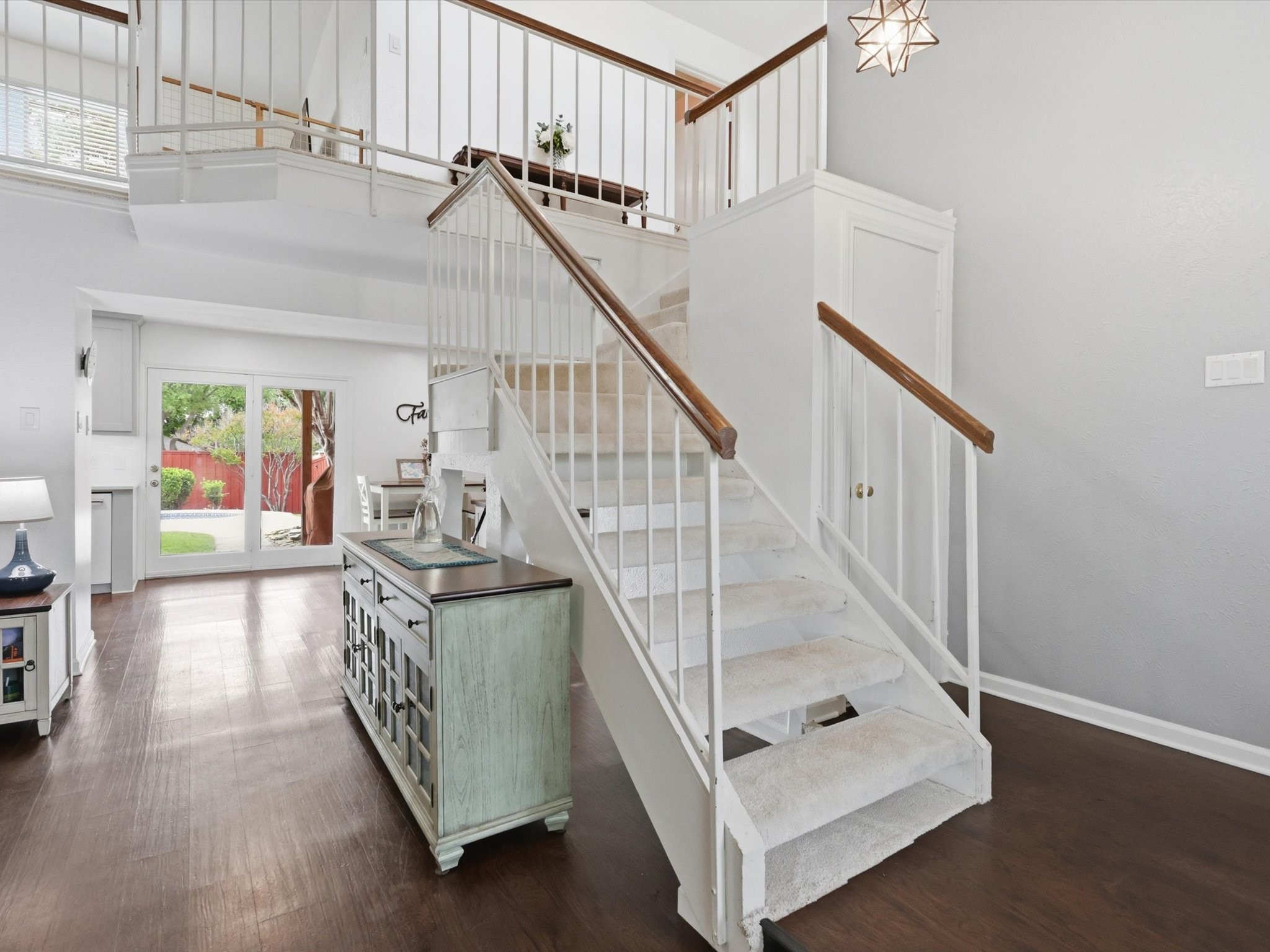 1920 Avignon Court Carrollton TX 75007