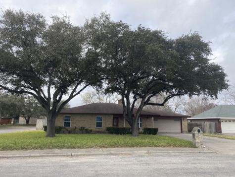 901 Franco Drive Alice TX 78332