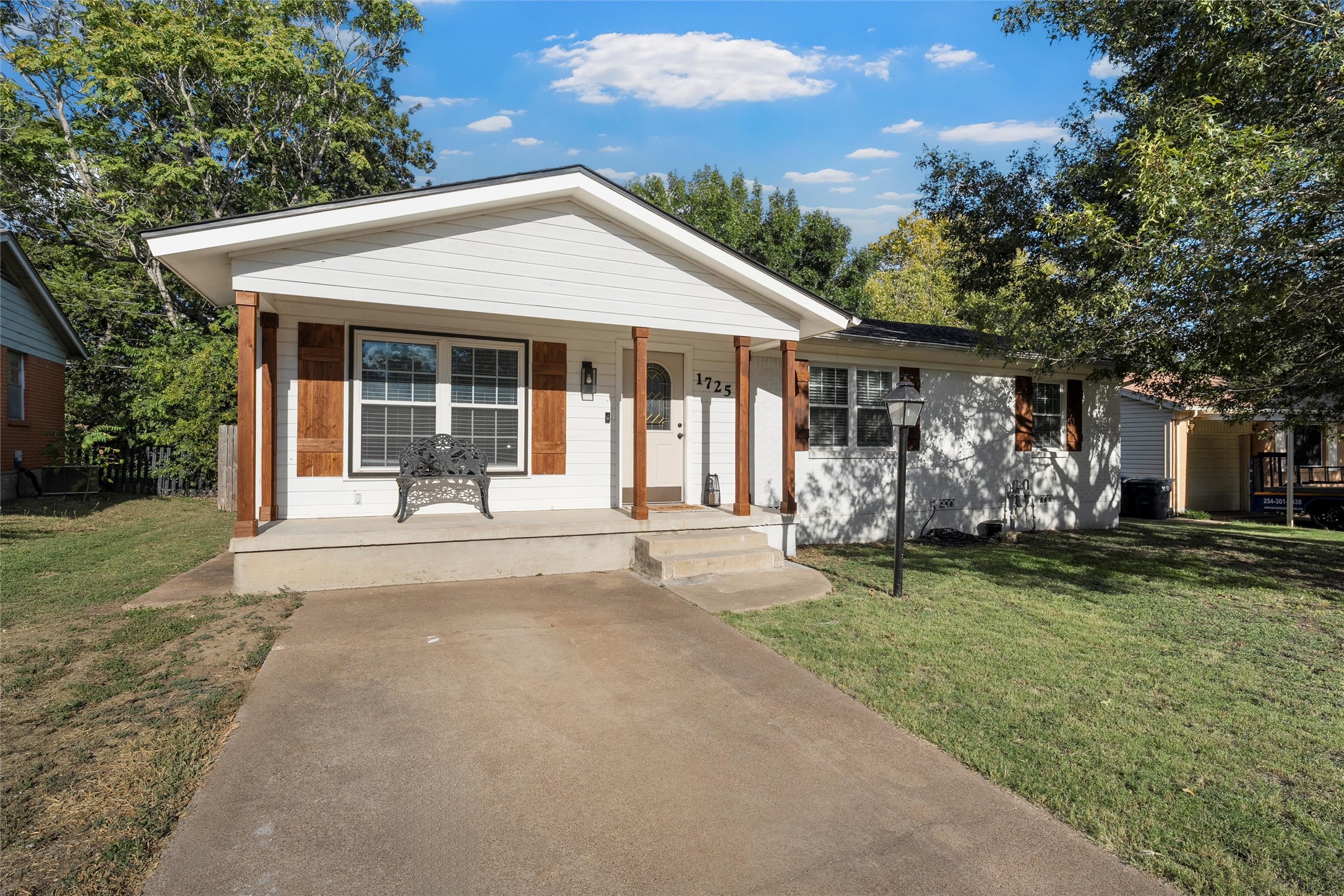 1725 La Porte Drive Waco TX 76710