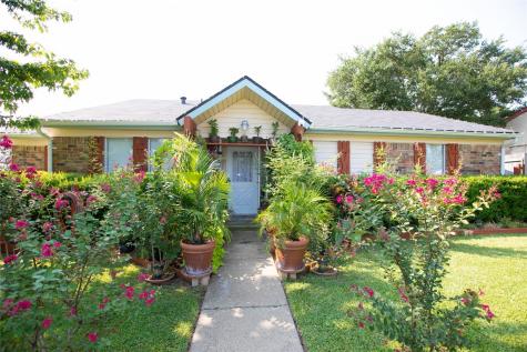 1118 High Valley Drive Garland TX 75041