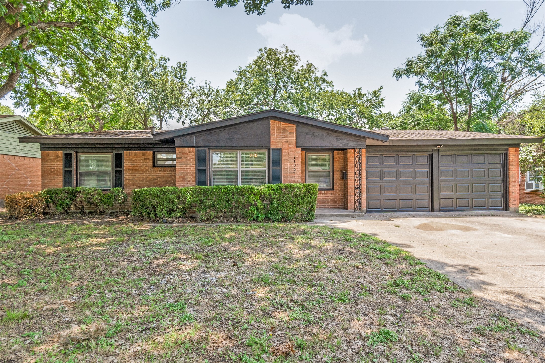 2406 Globe Avenue Dallas TX 75228
