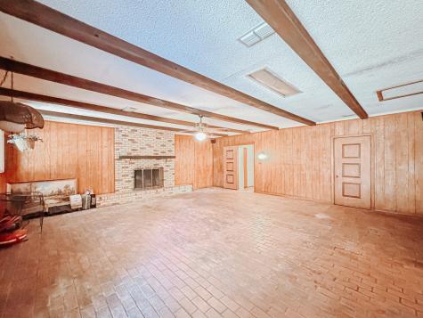 15410 E State Highway 31 Kerens TX 75144