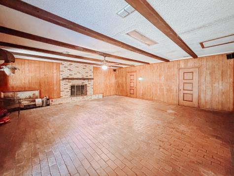 15410 E State Highway 31 Kerens TX 75144