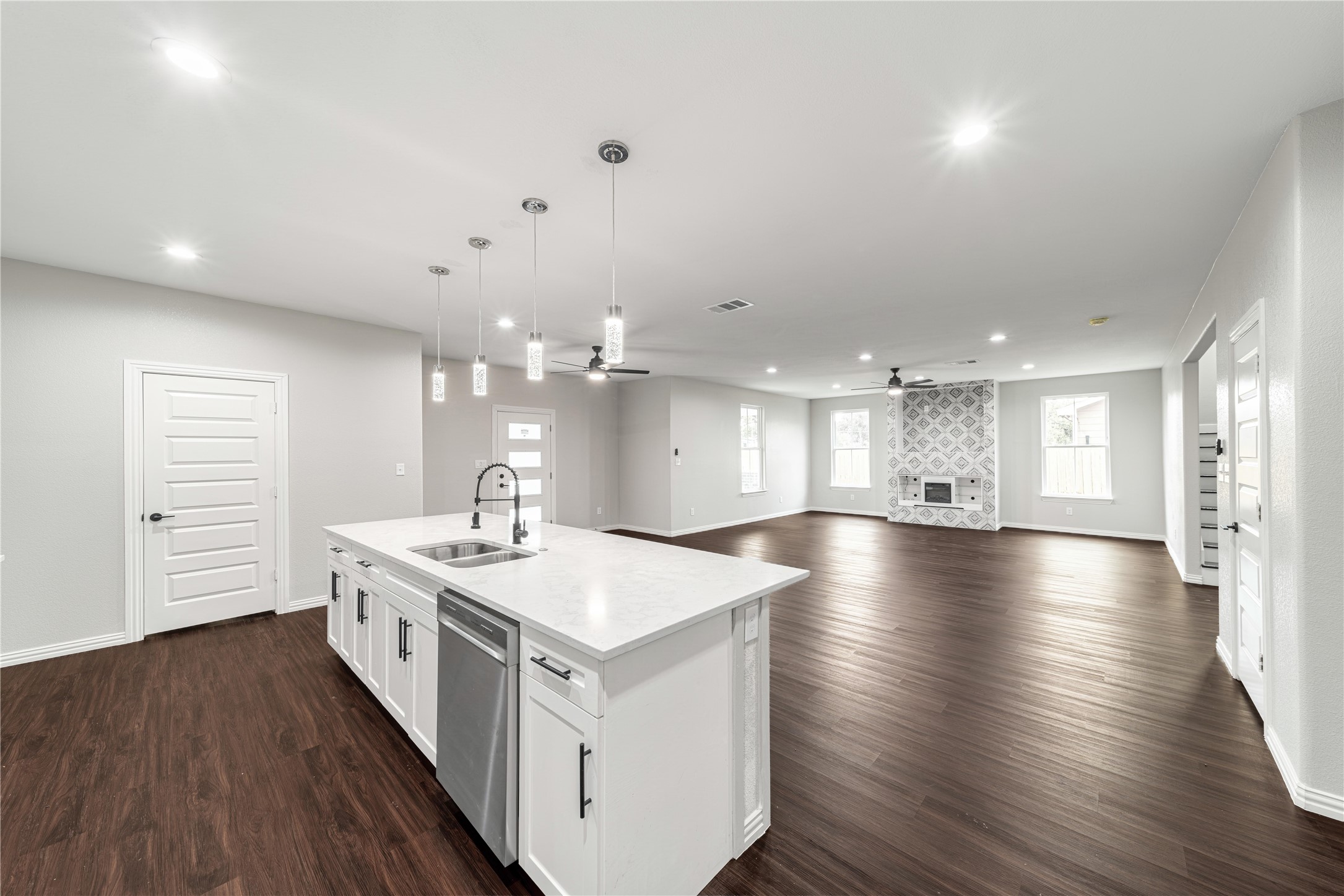 3134 Alaska Avenue Dallas TX 75216