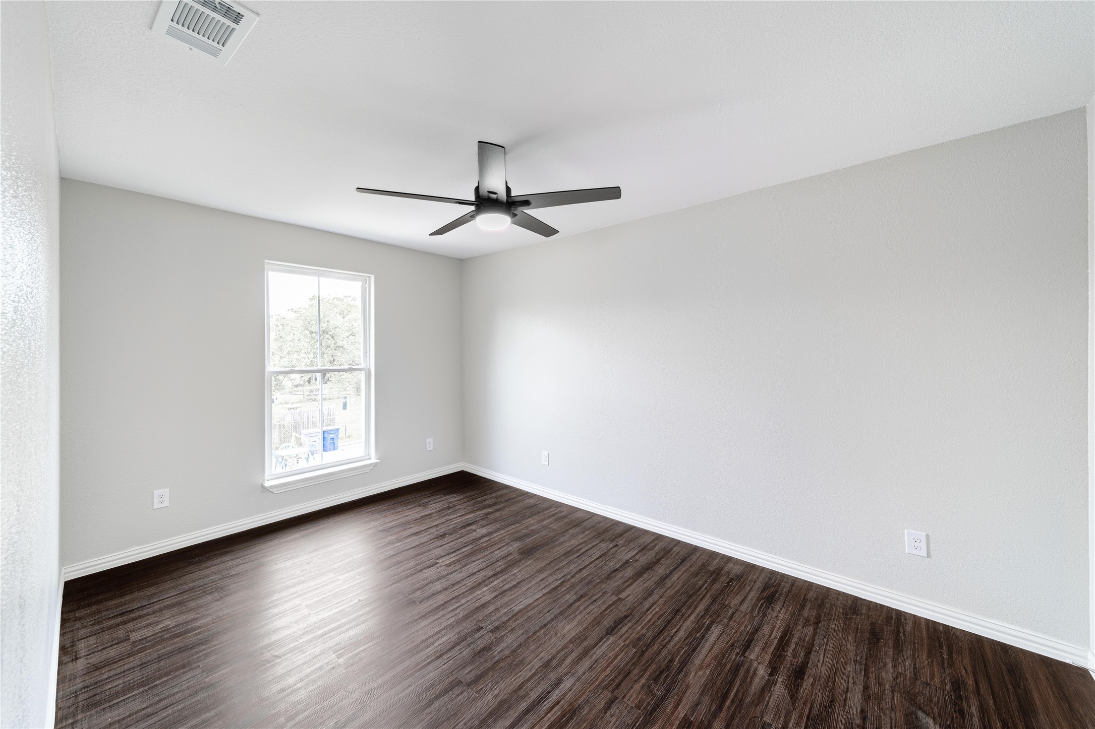 3134 Alaska Avenue Dallas TX 75216