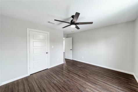 3134 Alaska Avenue Dallas TX 75216