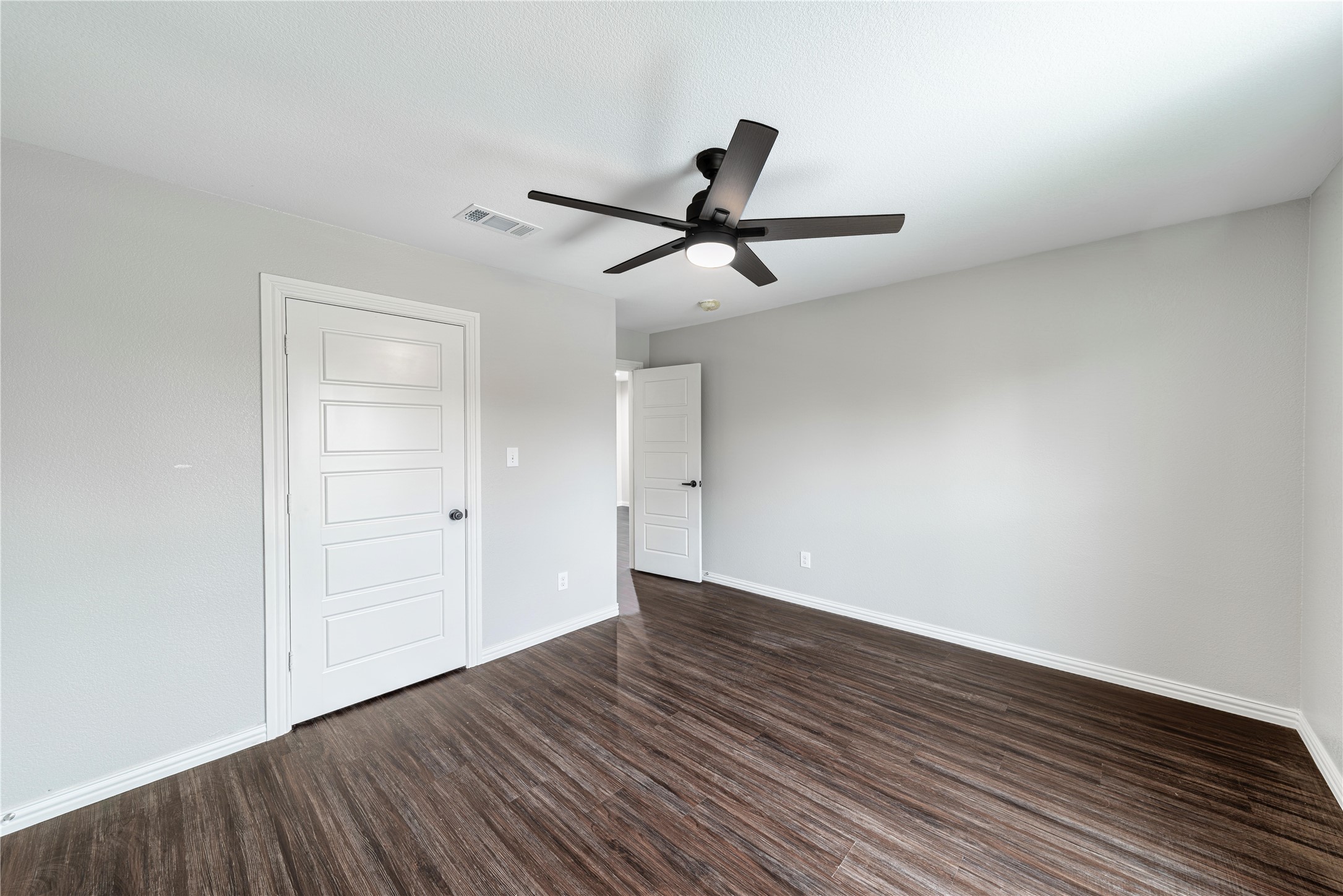 3134 Alaska Avenue Dallas TX 75216