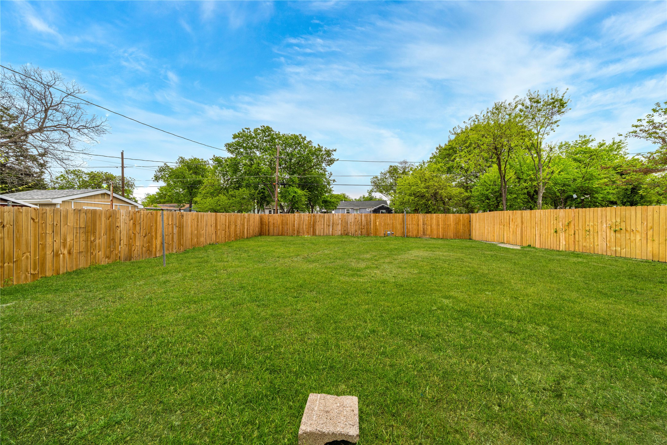 3134 Alaska Avenue Dallas TX 75216