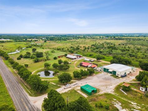 6212 Fm 933 Blum TX 76627