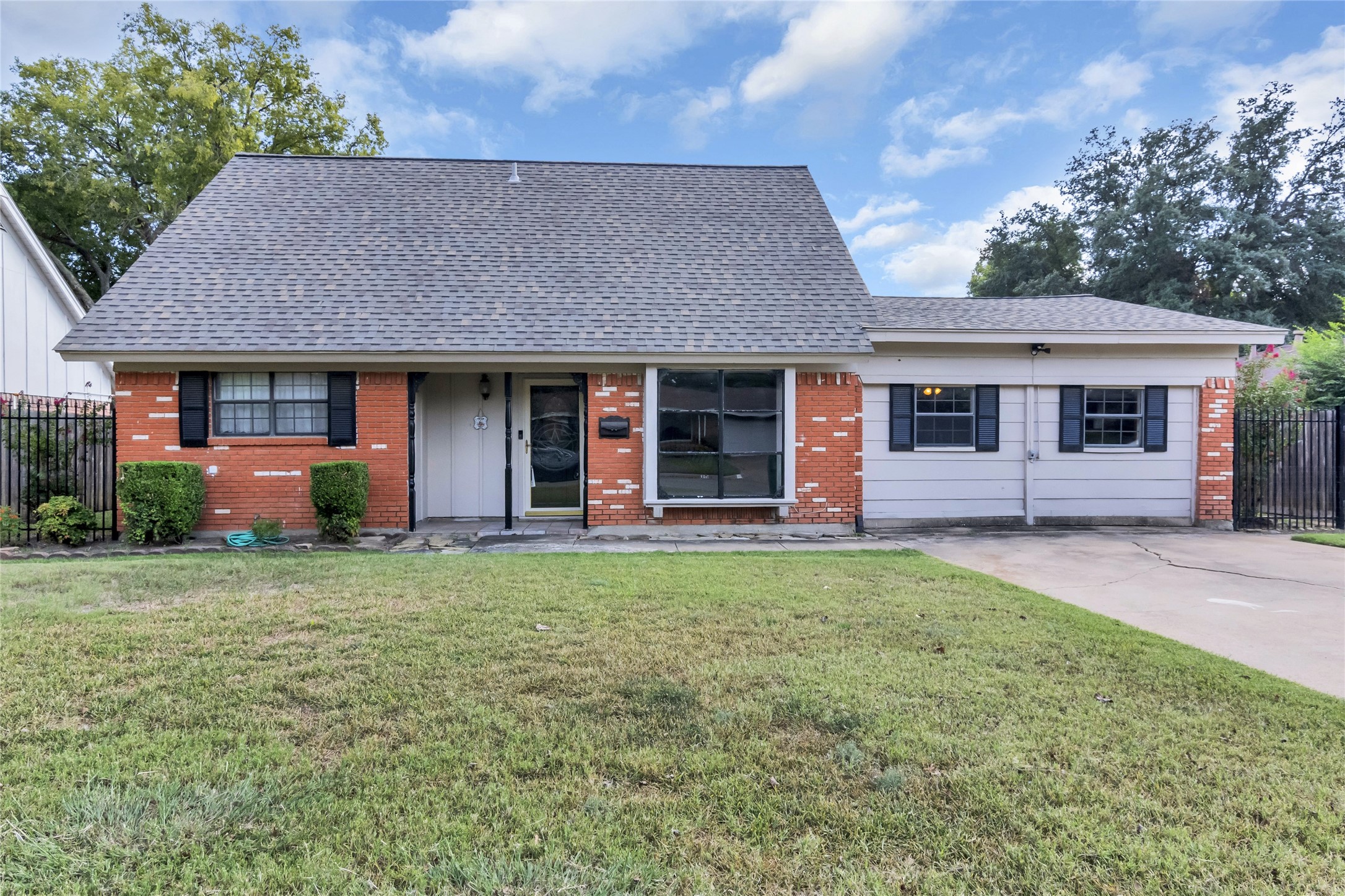 7608 Palomar Drive North Richland Hills TX 76180