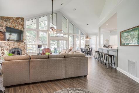 1398 Park Street Azle TX 76020