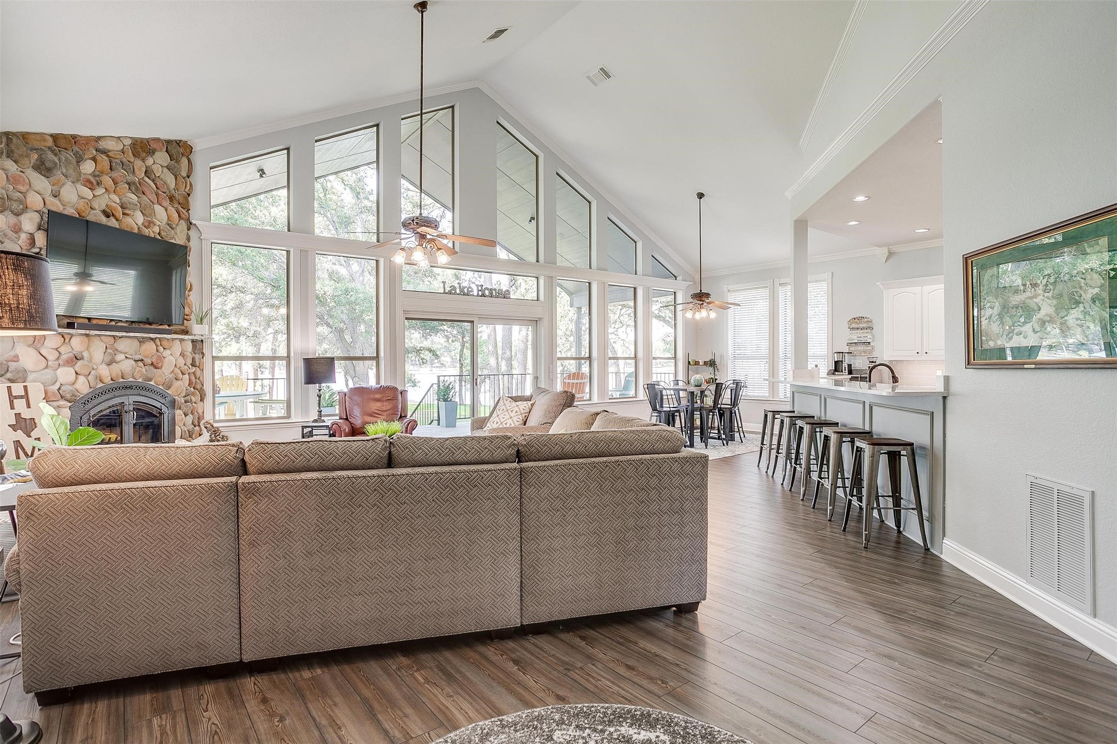 1398 Park Street Azle TX 76020