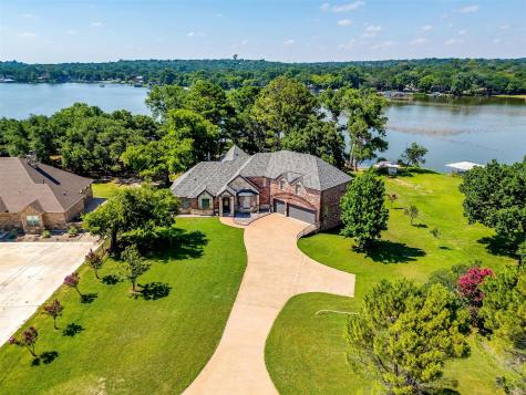1398 Park Street Azle TX 76020